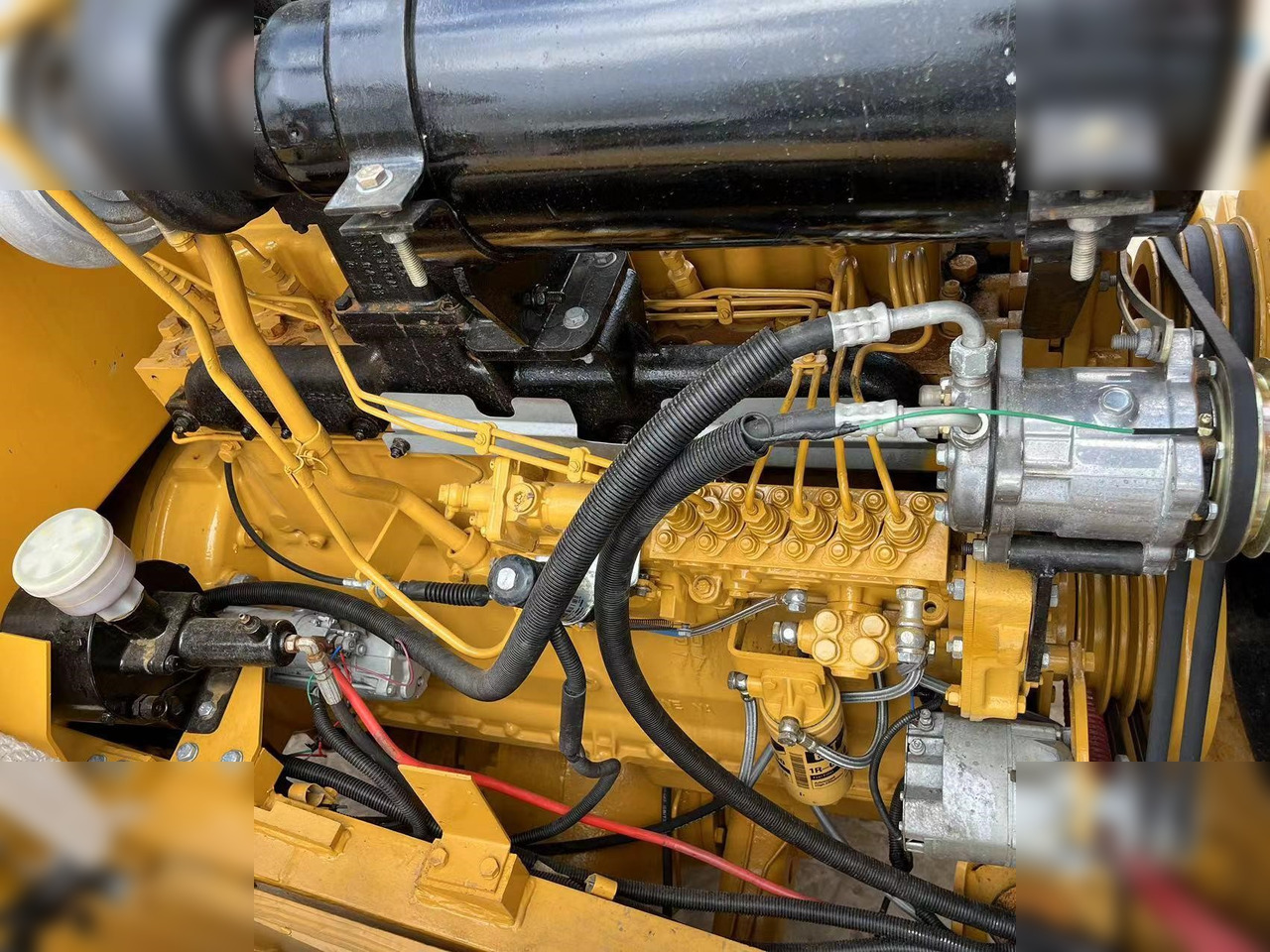 CATERPILLAR 966H - اللودر بعجل: صور 4 CATERPILLAR 966H - اللودر بعجل: صور 4