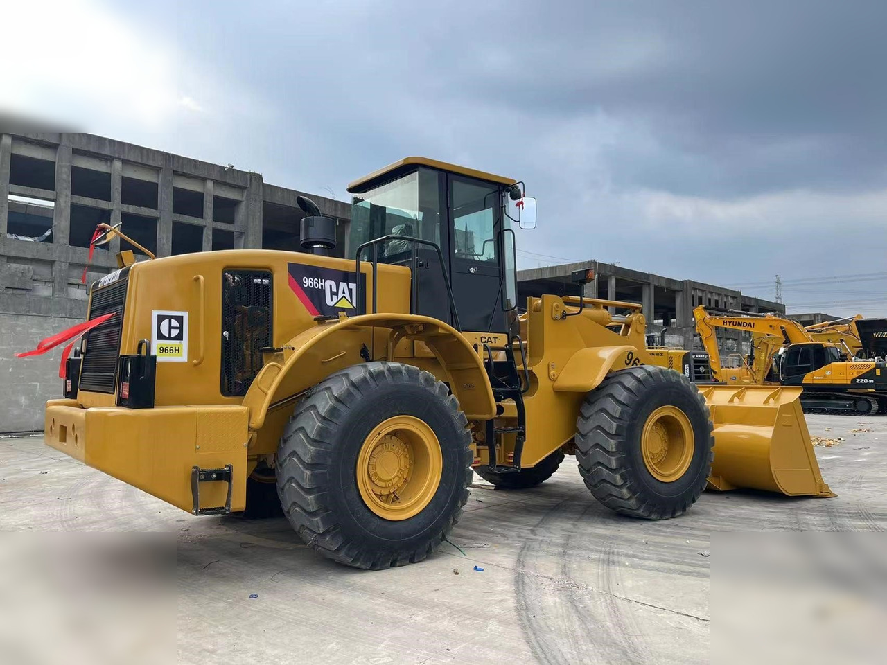 CATERPILLAR 966H - اللودر بعجل: صور 2 CATERPILLAR 966H - اللودر بعجل: صور 2