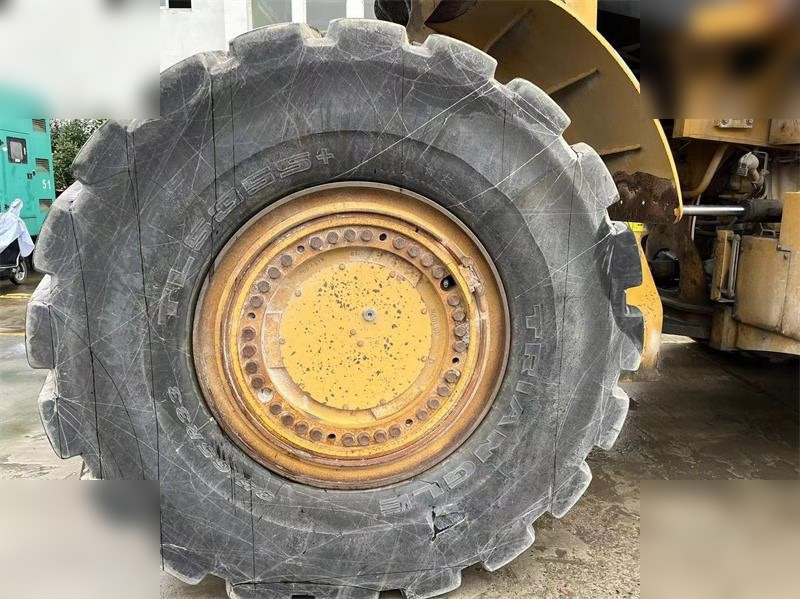 CATERPILLAR 986H - اللودر بعجل: صور 5 CATERPILLAR 986H - اللودر بعجل: صور 5