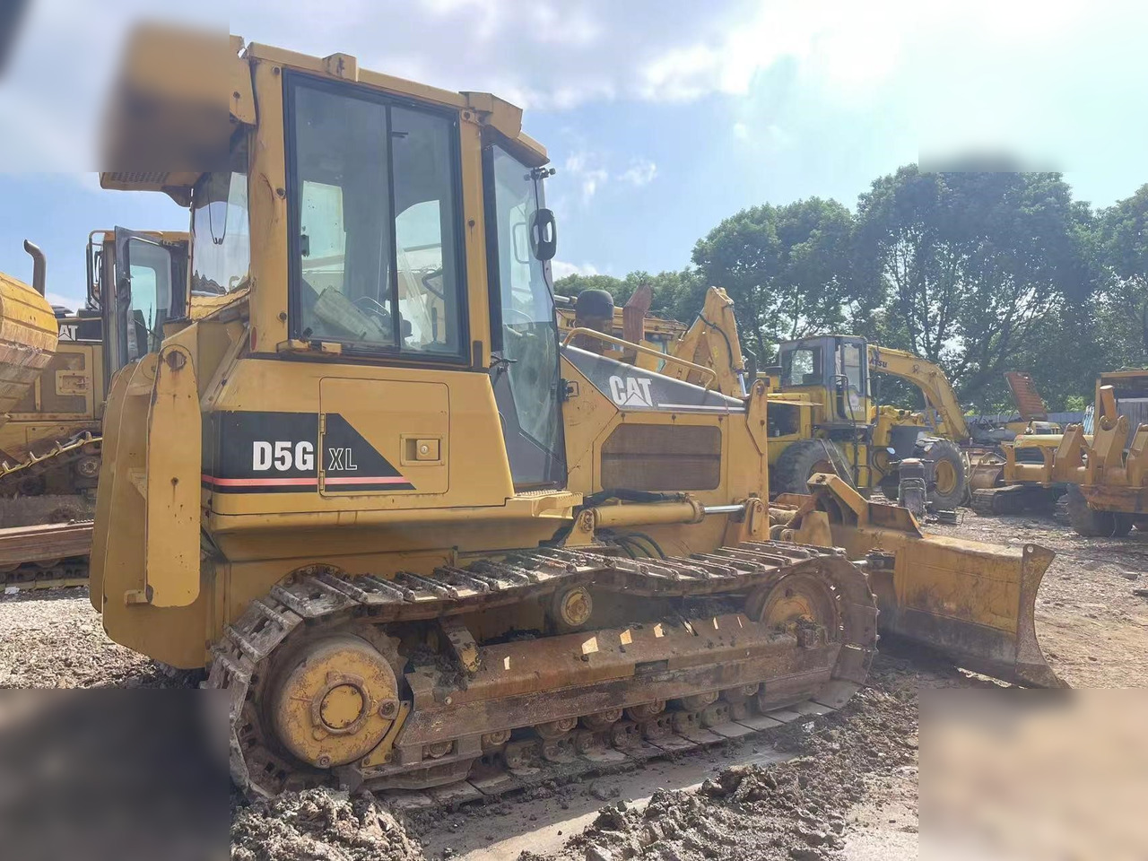 CATERPILLAR D5G XL - بلدوزر: صور 5 CATERPILLAR D5G XL - بلدوزر: صور 5