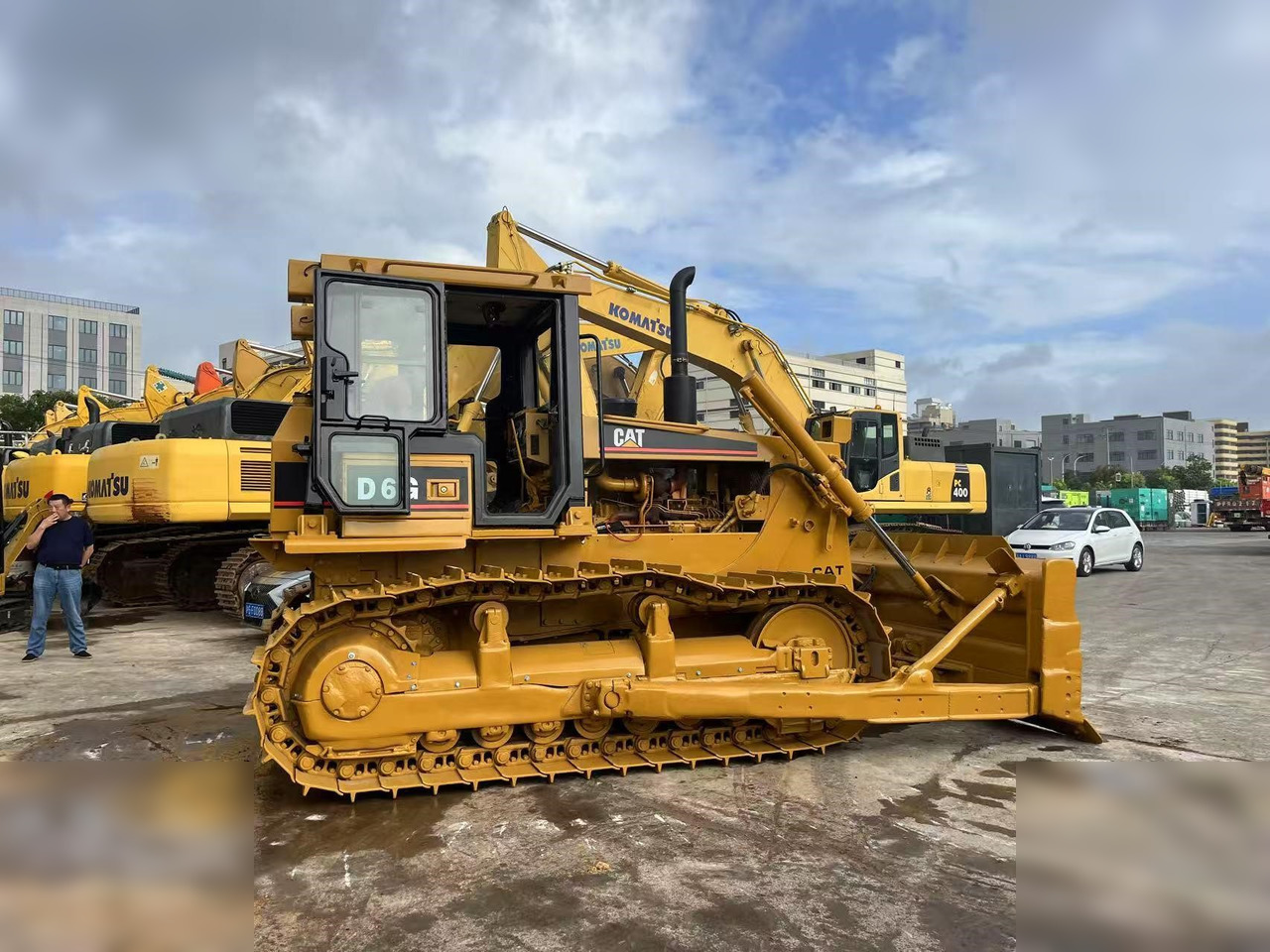 CATERPILLAR D6G - بلدوزر: صور 3 CATERPILLAR D6G - بلدوزر: صور 3
