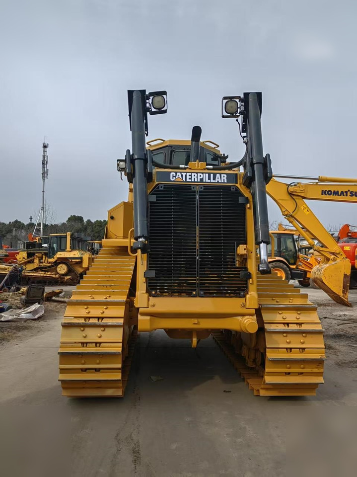 CATERPILLAR D8T - بلدوزر: صور 3 CATERPILLAR D8T - بلدوزر: صور 3