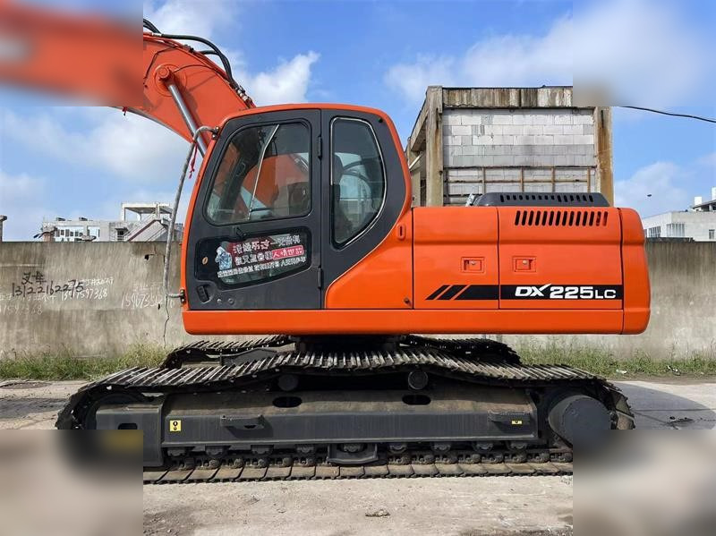 DOOSAN DX225 LC - حفارات زحافة: صور 5 DOOSAN DX225 LC - حفارات زحافة: صور 5
