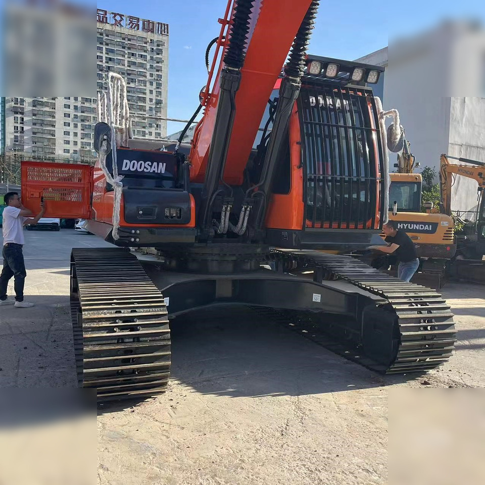 DOOSAN DX260 LC - حفارات زحافة: صور 4 DOOSAN DX260 LC - حفارات زحافة: صور 4