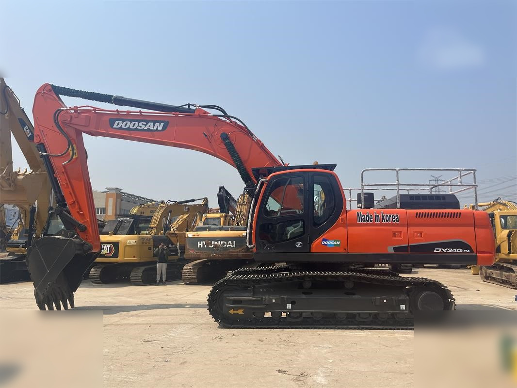 DOOSAN DX340 LCA - حفارات زحافة: صور 1 DOOSAN DX340 LCA - حفارات زحافة: صور 1
