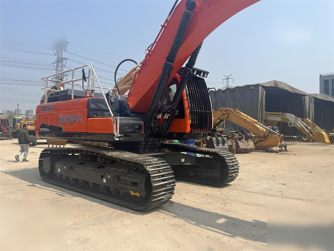 DOOSAN DX340 LCA - حفارات زحافة: صور 4 DOOSAN DX340 LCA - حفارات زحافة: صور 4