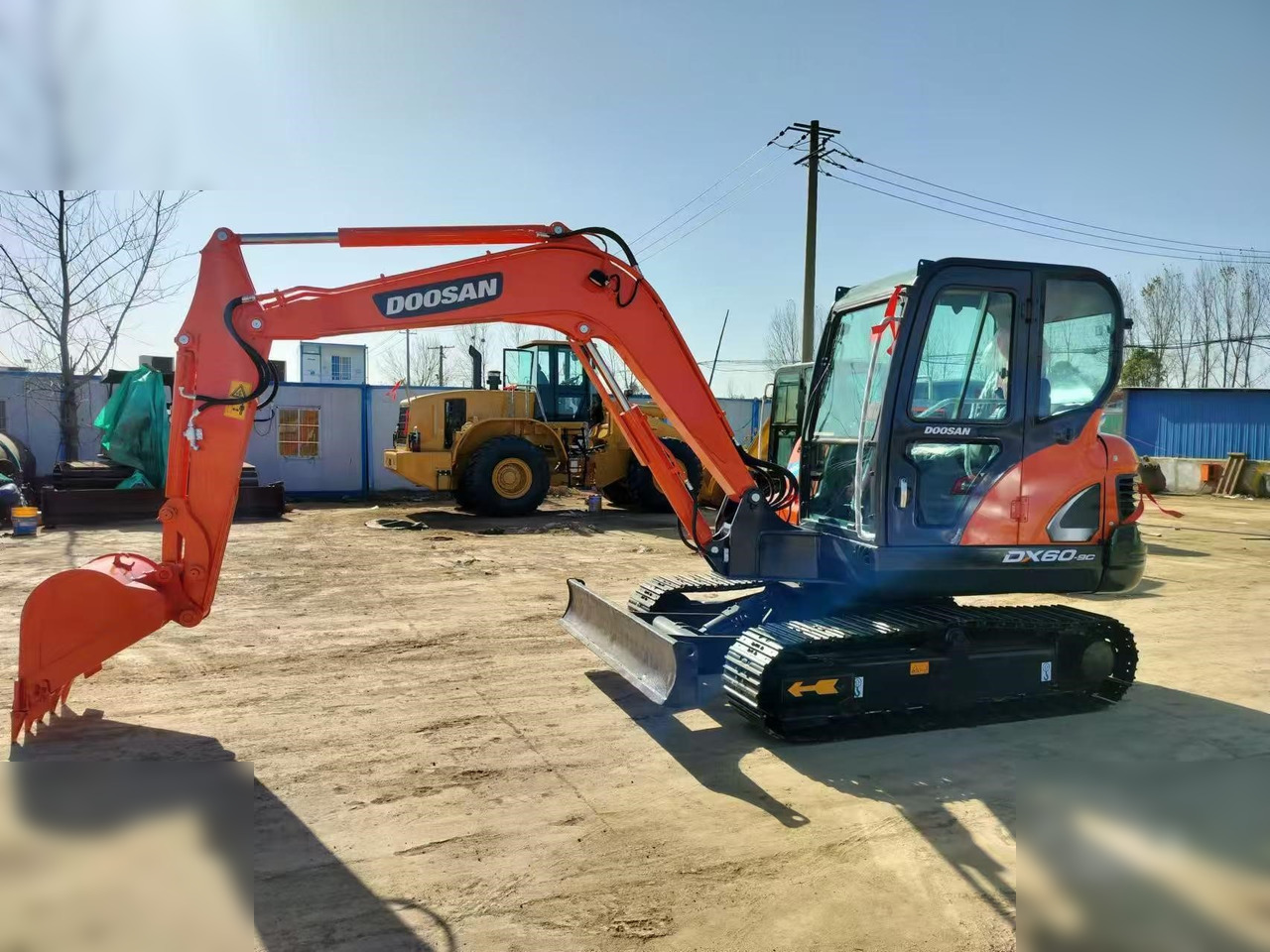 DOOSAN DX60-9C - حفارات زحافة: صور 5 DOOSAN DX60-9C - حفارات زحافة: صور 5