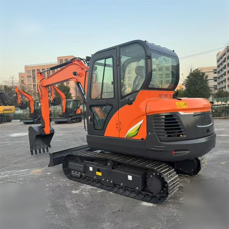 DOOSAN DX60E-10N - حفارات زحافة: صور 1 DOOSAN DX60E-10N - حفارات زحافة: صور 1
