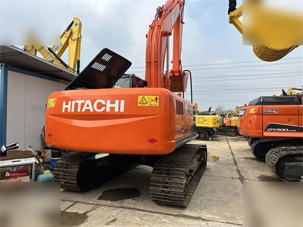 HITACHI ZX200-3G - حفارات زحافة: صور 3 HITACHI ZX200-3G - حفارات زحافة: صور 3