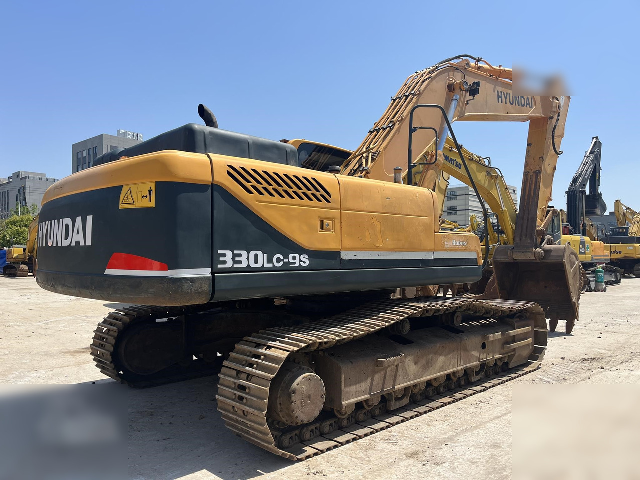 HYUNDAI ROBEX 330 LC-9S - حفارات زحافة: صور 2 HYUNDAI ROBEX 330 LC-9S - حفارات زحافة: صور 2