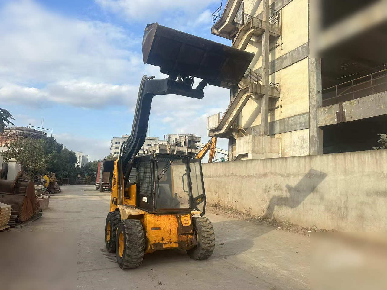 JCB 185 - شيول صغير: صور 3 JCB 185 - شيول صغير: صور 3