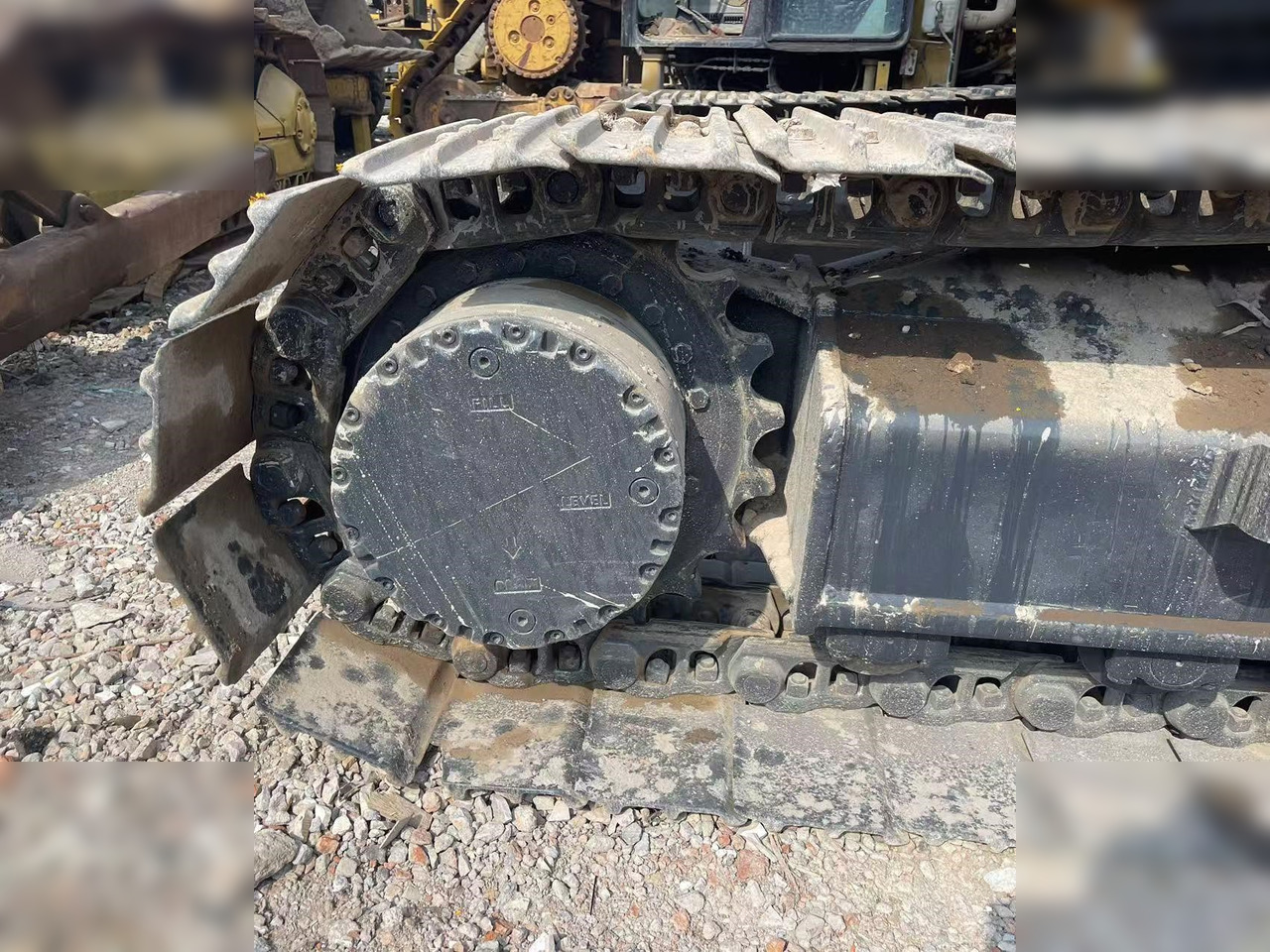 JCB JS220 LC - حفارات زحافة: صور 5 JCB JS220 LC - حفارات زحافة: صور 5