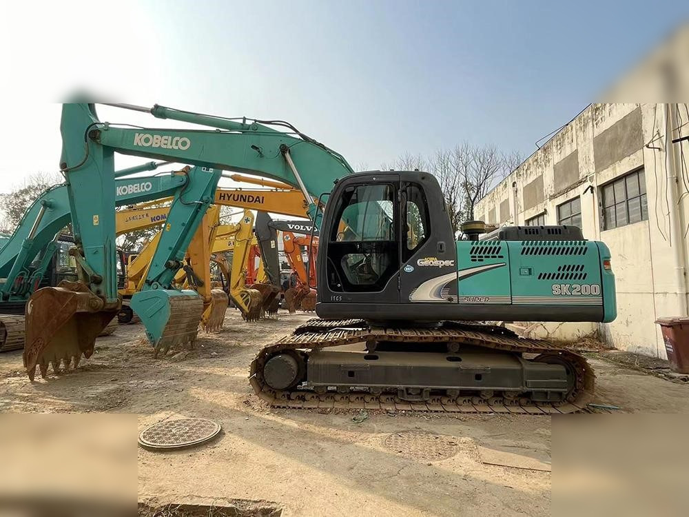 KOBELCO SK200-8 - حفارات زحافة: صور 1 KOBELCO SK200-8 - حفارات زحافة: صور 1