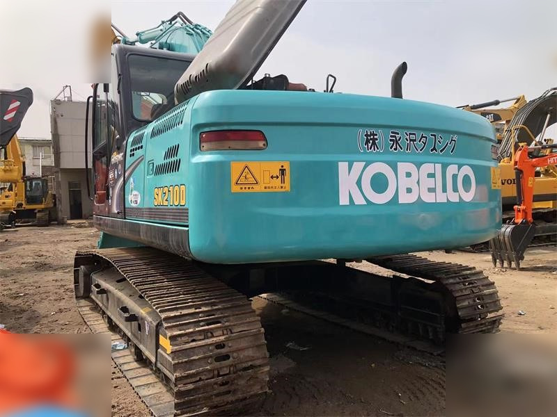 KOBELCO SK210-8 - حفارات زحافة: صور 3 KOBELCO SK210-8 - حفارات زحافة: صور 3