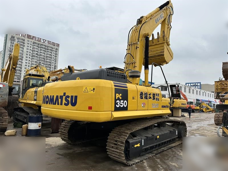 KOMATSU PC350-7 - حفارات زحافة: صور 4 KOMATSU PC350-7 - حفارات زحافة: صور 4