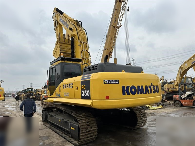 KOMATSU PC350-7 - حفارات زحافة: صور 2 KOMATSU PC350-7 - حفارات زحافة: صور 2