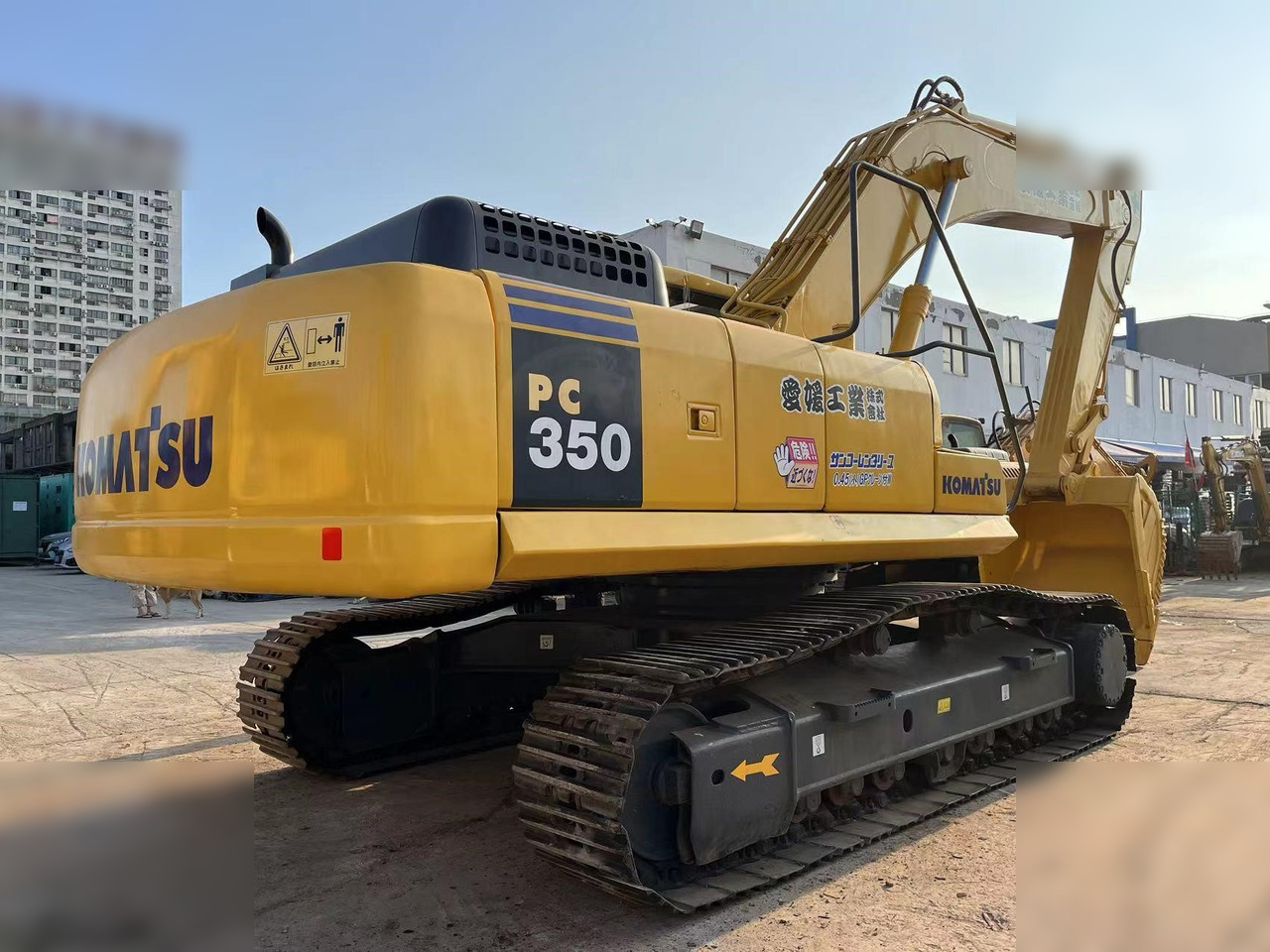 KOMATSU PC350-7 - حفارات زحافة: صور 3 KOMATSU PC350-7 - حفارات زحافة: صور 3