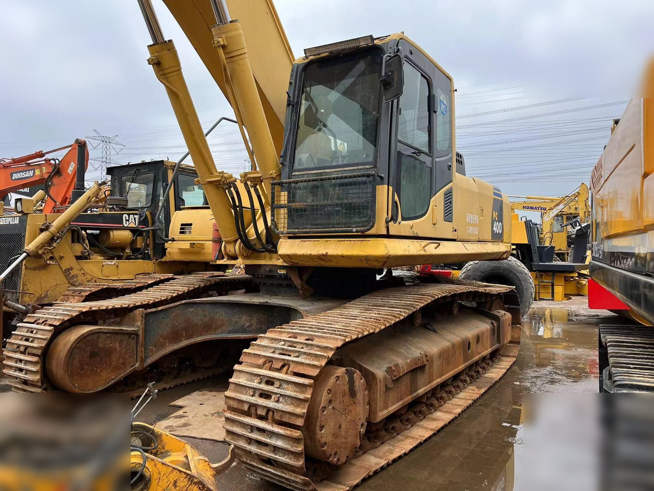 KOMATSU PC400-8 - حفارات زحافة: صور 5 KOMATSU PC400-8 - حفارات زحافة: صور 5