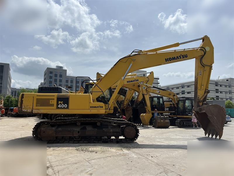 KOMATSU PC400-8 - حفارات زحافة: صور 1 KOMATSU PC400-8 - حفارات زحافة: صور 1