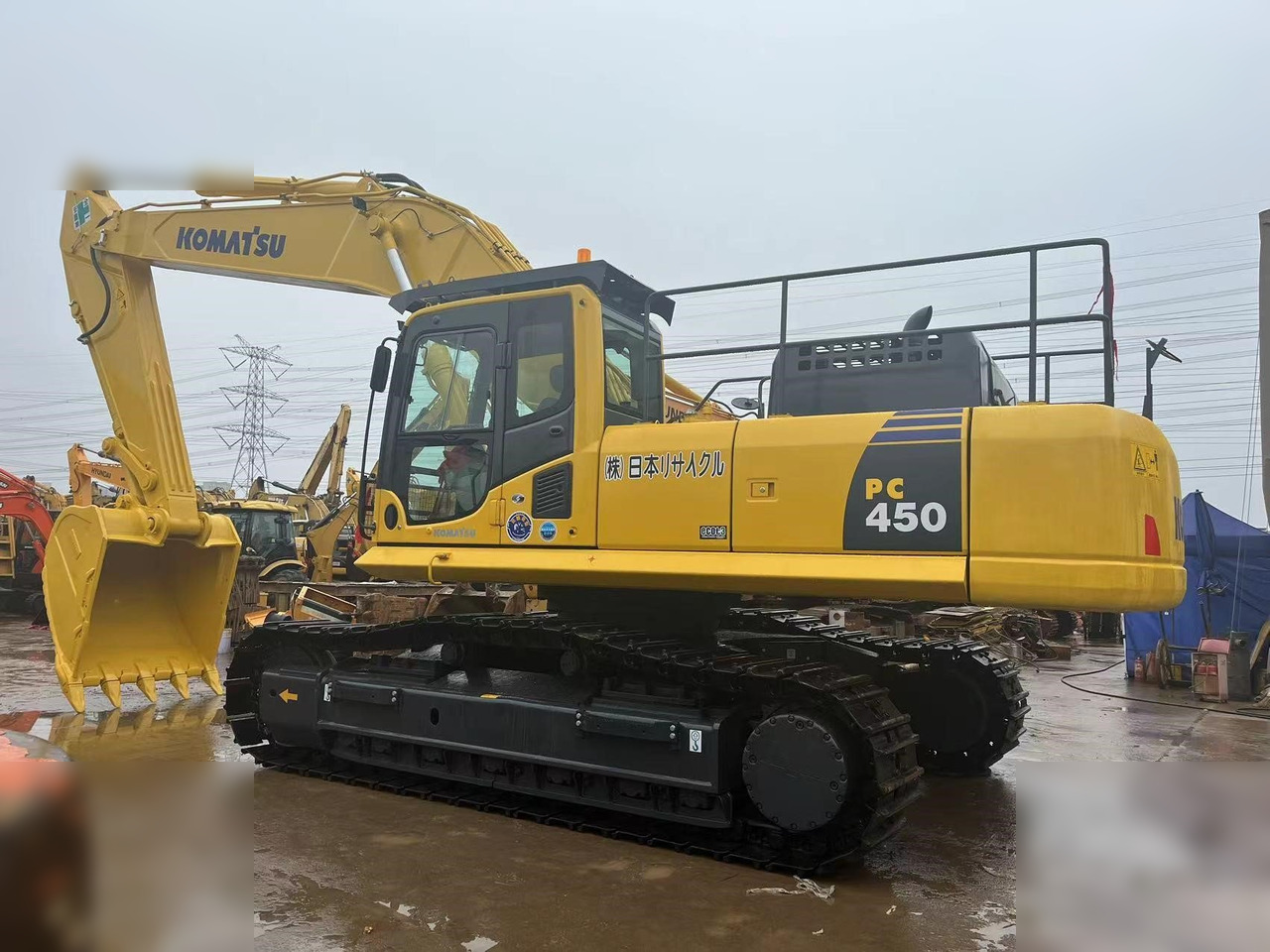 KOMATSU PC450-8 - حفارات زحافة: صور 2 KOMATSU PC450-8 - حفارات زحافة: صور 2