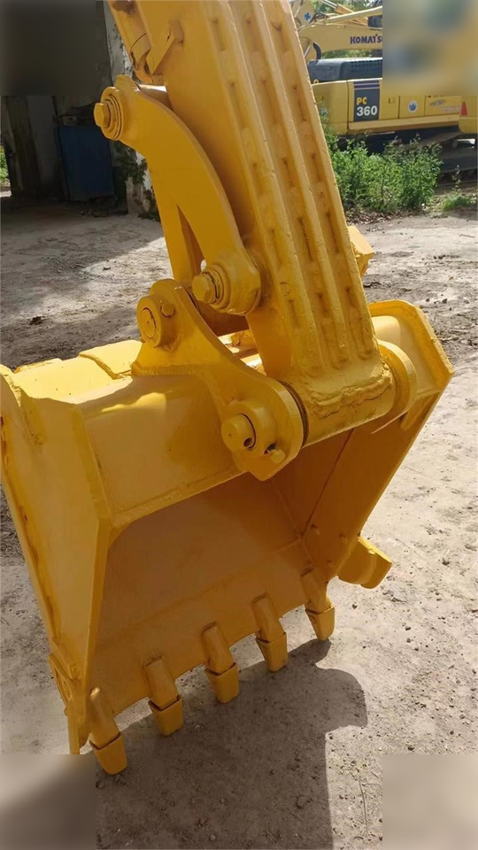KOMATSU PC55MR-2 - حفارة مصغرة: صور 3 KOMATSU PC55MR-2 - حفارة مصغرة: صور 3