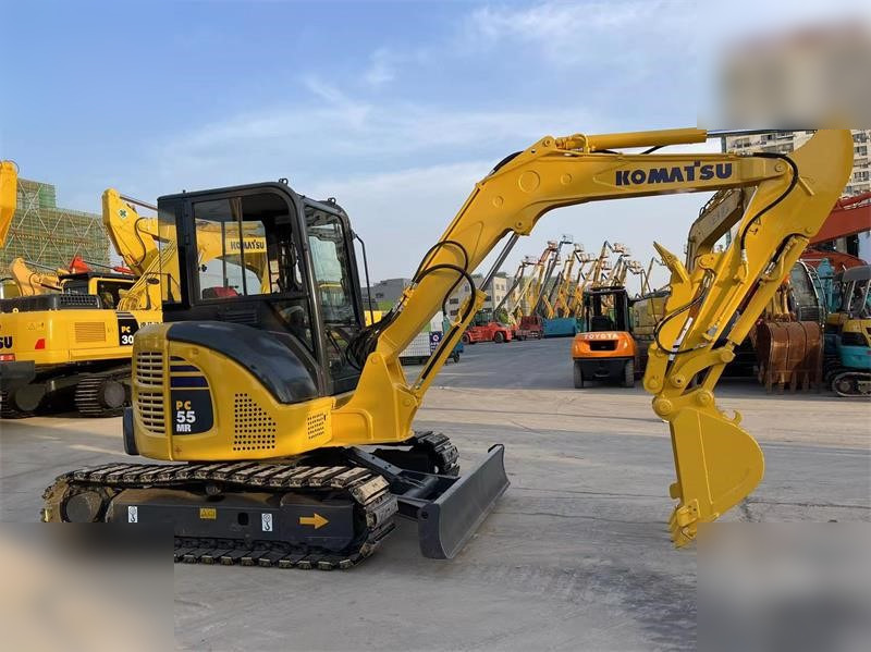 KOMATSU PC55MR-2 - حفارة مصغرة: صور 2 KOMATSU PC55MR-2 - حفارة مصغرة: صور 2