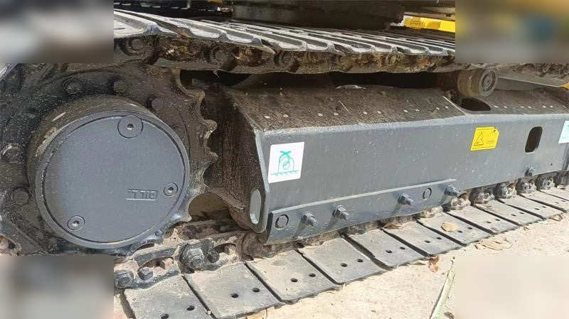 KOMATSU PC55MR-2 - حفارة مصغرة: صور 5 KOMATSU PC55MR-2 - حفارة مصغرة: صور 5