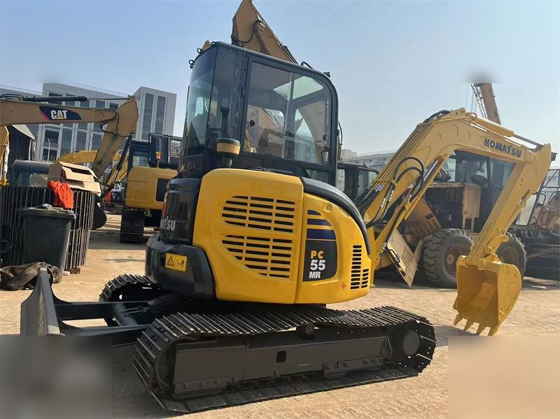 KOMATSU PC55MR-2 - حفارة مصغرة: صور 2 KOMATSU PC55MR-2 - حفارة مصغرة: صور 2