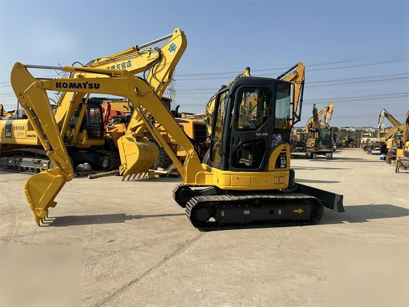 KOMATSU PC55MR-3 - حفارة مصغرة: صور 3 KOMATSU PC55MR-3 - حفارة مصغرة: صور 3
