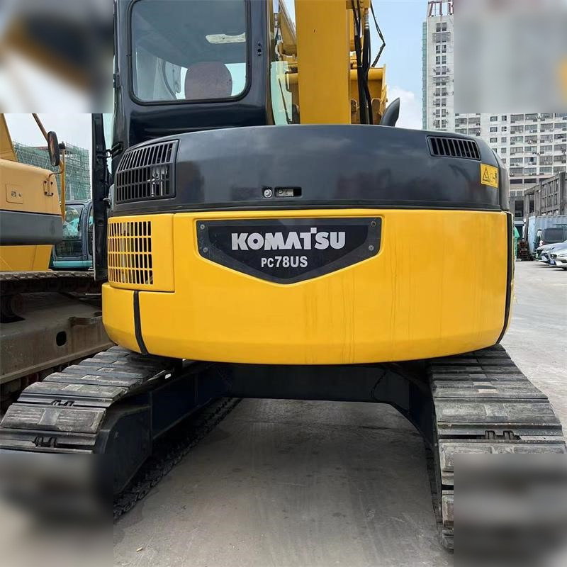 KOMATSU PC78US-6N0 - حفارات زحافة: صور 4 KOMATSU PC78US-6N0 - حفارات زحافة: صور 4