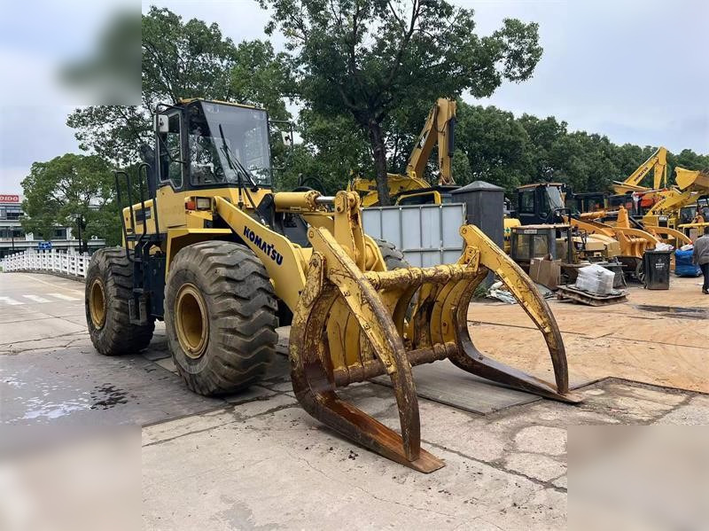 KOMATSU WA320-3 - اللودر بعجل: صور 1 KOMATSU WA320-3 - اللودر بعجل: صور 1