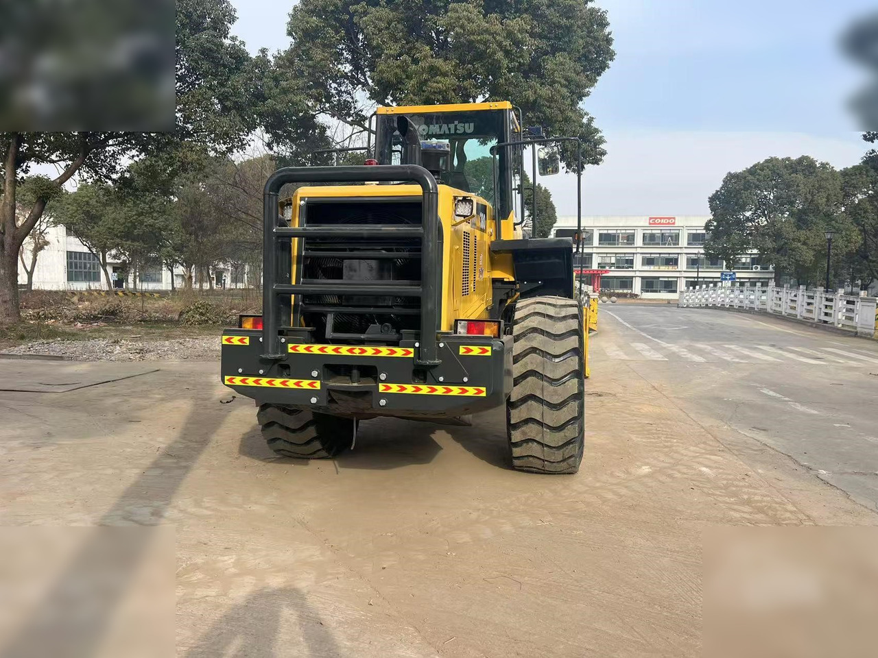 KOMATSU WA380-6 - اللودر بعجل: صور 4 KOMATSU WA380-6 - اللودر بعجل: صور 4