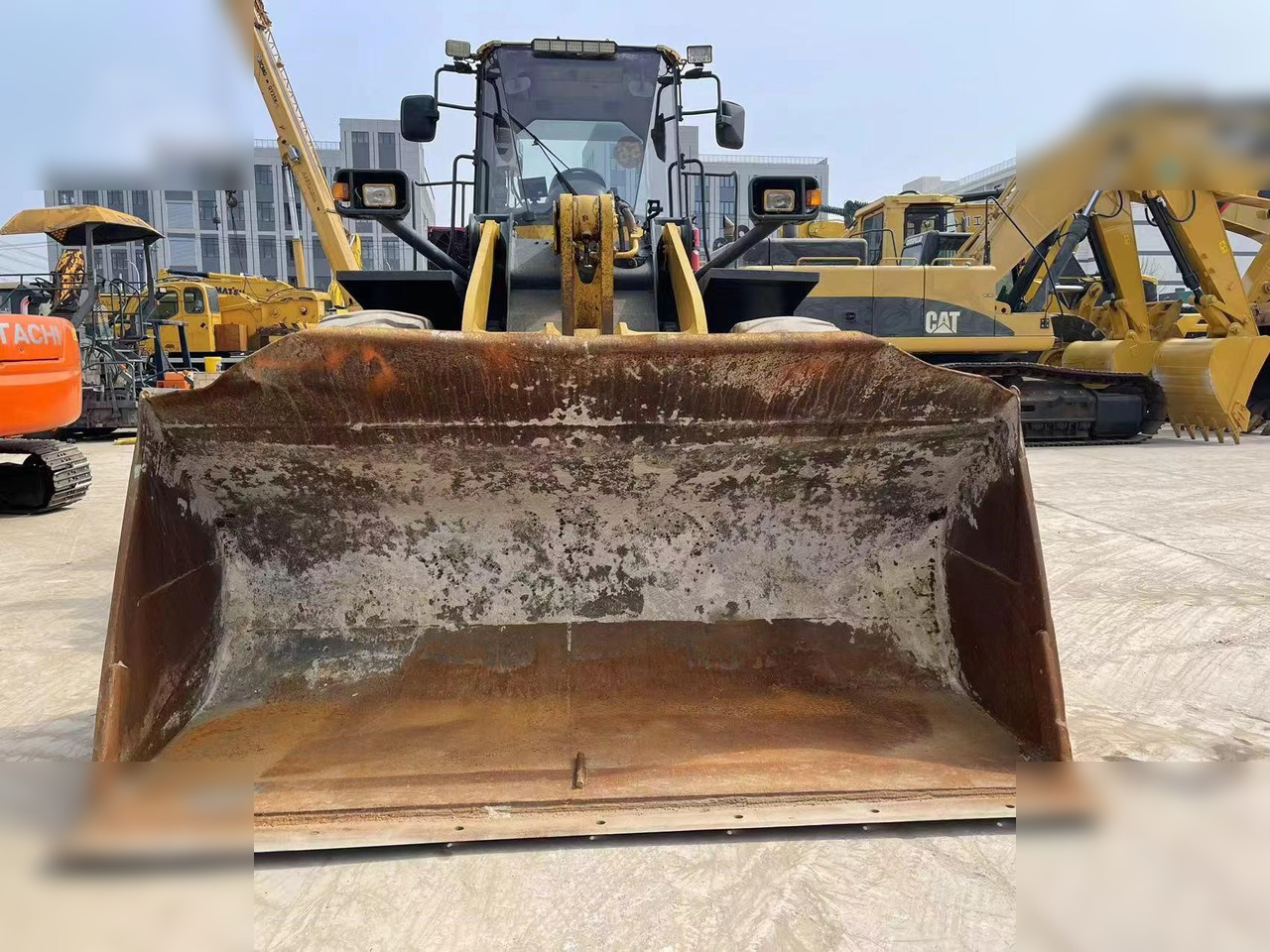 KOMATSU WA380Z-6 - اللودر بعجل: صور 3 KOMATSU WA380Z-6 - اللودر بعجل: صور 3