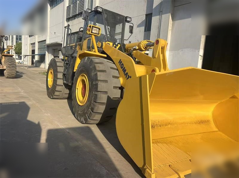 KOMATSU WA470-3 - اللودر بعجل: صور 5 KOMATSU WA470-3 - اللودر بعجل: صور 5