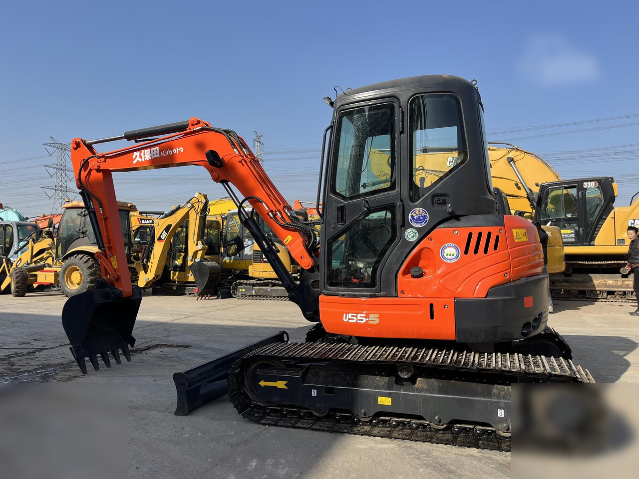 KUBOTA KX155-3SZ - حفارة مصغرة: صور 1 KUBOTA KX155-3SZ - حفارة مصغرة: صور 1