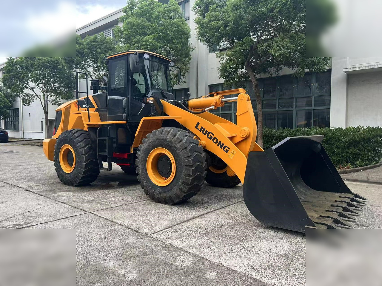 LIUGONG 856H - اللودر بعجل: صور 1 LIUGONG 856H - اللودر بعجل: صور 1
