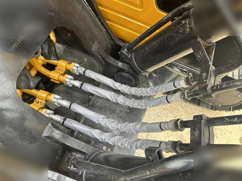 SANY SY235C - حفارات زحافة: صور 5 SANY SY235C - حفارات زحافة: صور 5