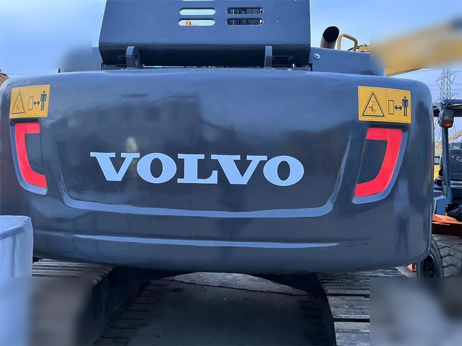 VOLVO EC140DL - حفارات زحافة: صور 2 VOLVO EC140DL - حفارات زحافة: صور 2