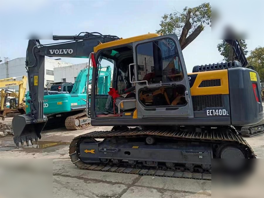 VOLVO EC140DL - حفارات زحافة: صور 1 VOLVO EC140DL - حفارات زحافة: صور 1