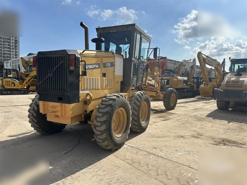VOLVO G730 VHP - آلة تسوية الأرض: صور 5 VOLVO G730 VHP - آلة تسوية الأرض: صور 5
