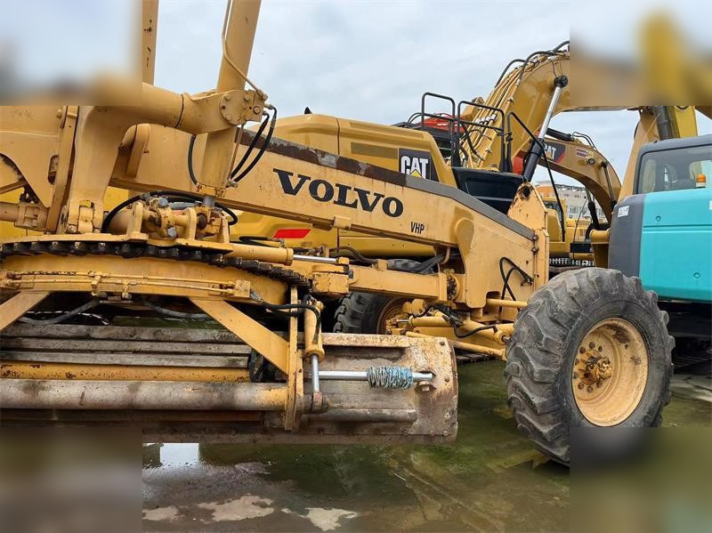 VOLVO G730 VHP - آلة تسوية الأرض: صور 3 VOLVO G730 VHP - آلة تسوية الأرض: صور 3
