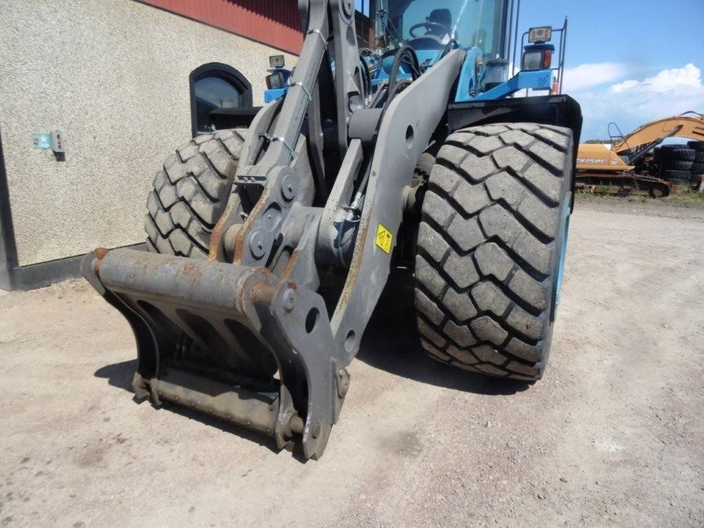Volvo L 220 G - اللودر بعجل: صور 4 Volvo L 220 G - اللودر بعجل: صور 4
