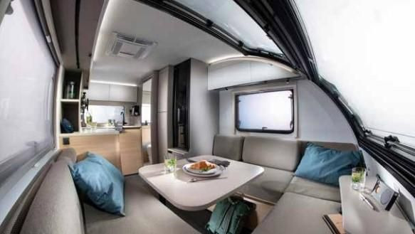 Adria Action 391 LH*1.500KG*EL.FB.-TEMP.*SCHWENK-TISCH - كرفان سحب: صور 3 Adria Action 391 LH*1.500KG*EL.FB.-TEMP.*SCHWENK-TISCH - كرفان سحب: صور 3