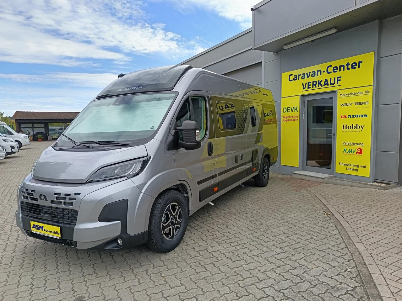 Adria Twin "60Y" 640 SGX 3,5 MAXI*JUBILEE*MARKISE*LED* - كرفان فان: صور 2 Adria Twin "60Y" 640 SGX 3,5 MAXI*JUBILEE*MARKISE*LED* - كرفان فان: صور 2