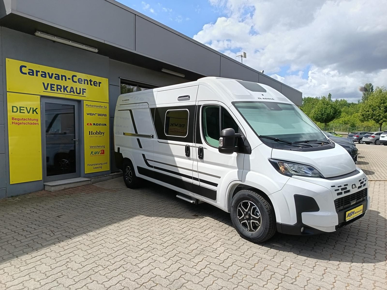 Adria Twin Twin 600 SPB Family*SAFETY*STYLE*DAB*SOFORT - كرفان فان: صور 3 Adria Twin Twin 600 SPB Family*SAFETY*STYLE*DAB*SOFORT - كرفان فان: صور 3