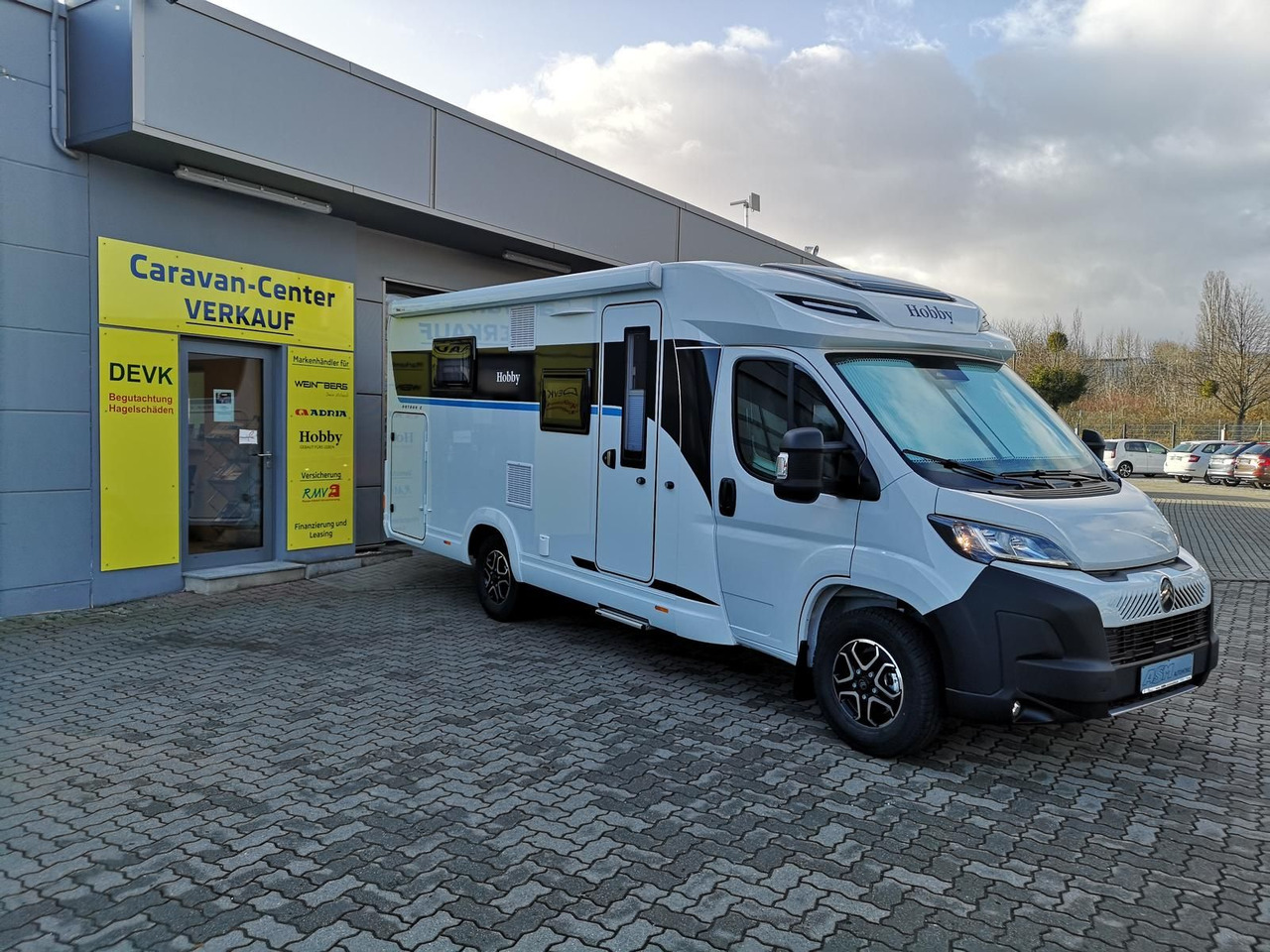 Hobby Ontour C 700 GQ 103 kW*CAMPERNET*LITHIUM*SOFORT* - موتر هوم شبه متكامل: صور 4 Hobby Ontour C 700 GQ 103 kW*CAMPERNET*LITHIUM*SOFORT* - موتر هوم شبه متكامل: صور 4