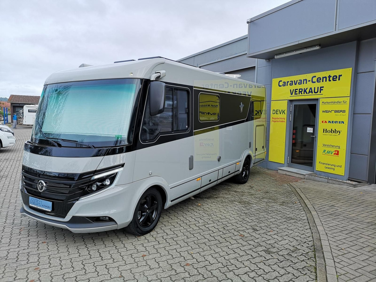 Niesmann + Bischoff iSmove 6.9 E 132 kW+AHK+SOLAR+ALDE+KLIMA+NAVI - موتر هوم متكامل: صور 2 Niesmann + Bischoff iSmove 6.9 E 132 kW+AHK+SOLAR+ALDE+KLIMA+NAVI - موتر هوم متكامل: صور 2