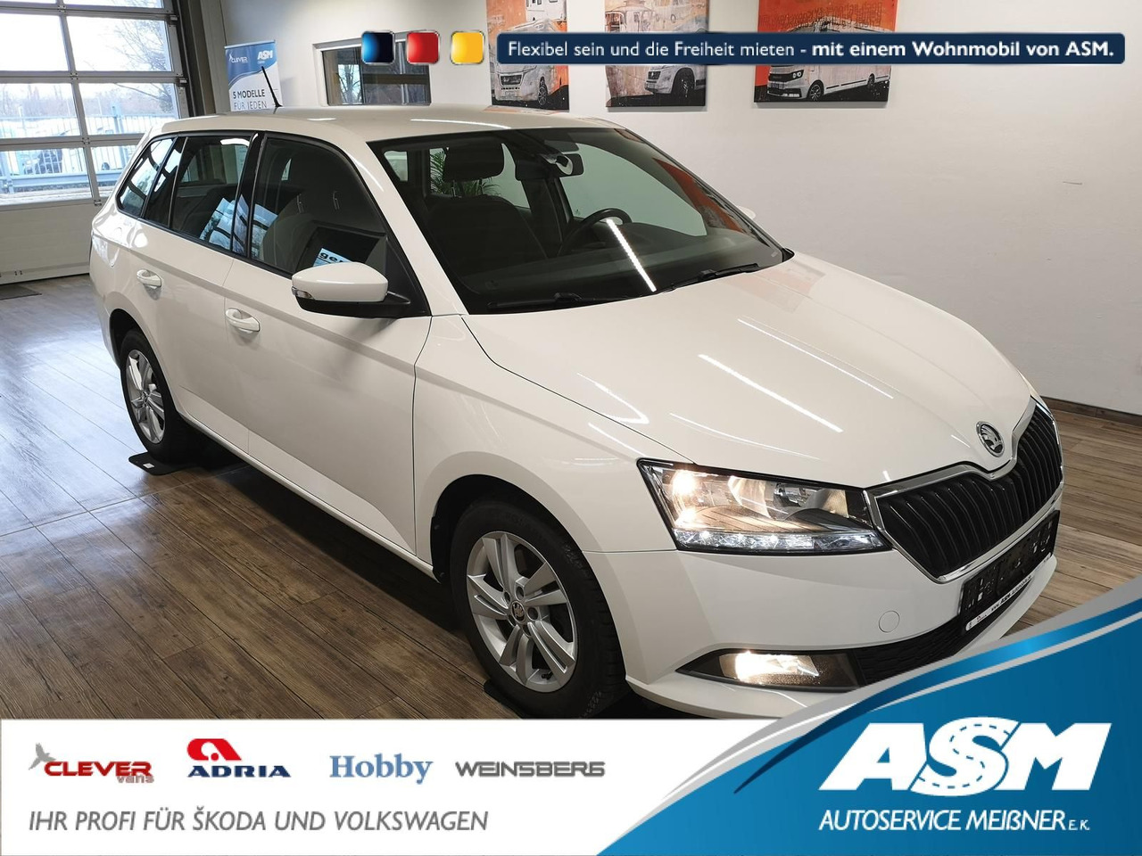 Skoda Fabia Combi Ambition 1.0TSI 81kW+R-KAM+PDC+KLIMA - سيارة: صور 1 Skoda Fabia Combi Ambition 1.0TSI 81kW+R-KAM+PDC+KLIMA - سيارة: صور 1