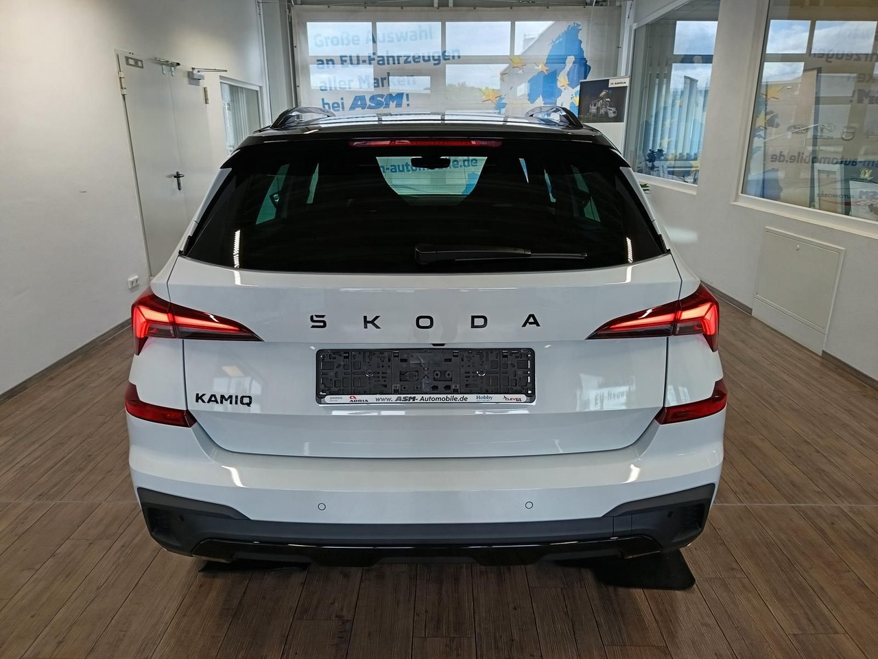 Skoda Kamiq Monte Carlo 1,5 TSI DSG*AHK*PANO*LED*ACC* - سيارة دفع رباعي: صور 5 Skoda Kamiq Monte Carlo 1,5 TSI DSG*AHK*PANO*LED*ACC* - سيارة دفع رباعي: صور 5