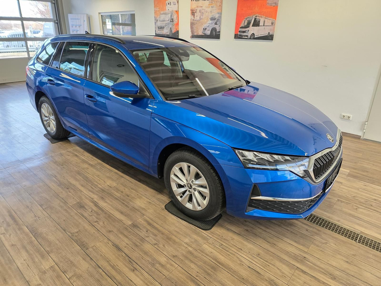 Skoda Octavia Combi Selection DSG*LED*ACC*WINTERPAKET* - سيارة: صور 3 Skoda Octavia Combi Selection DSG*LED*ACC*WINTERPAKET* - سيارة: صور 3